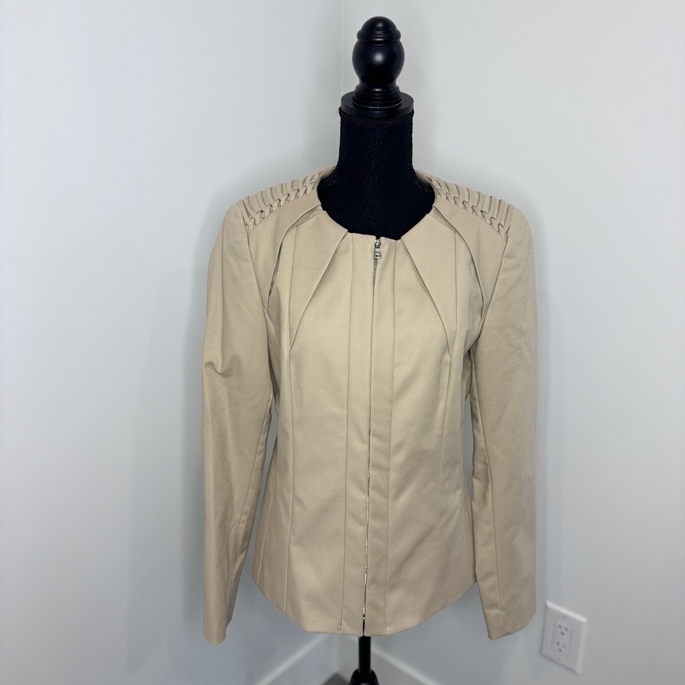 Elie Tahari Beige Zip Up Cotton Blend Jacket (Sz 10)